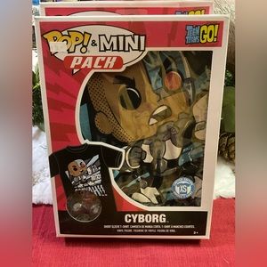 NIB FUNKO TEEN TITANS SHIRT AND FIGURE CYBORG GIFT SET